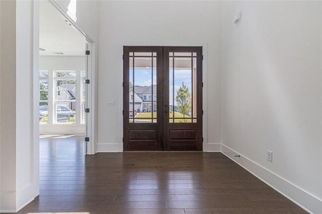 Photo - 7043 Foundry Dr