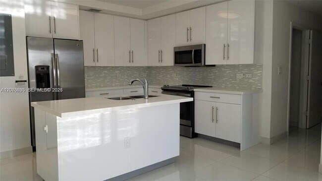 2651 NE 212th Terrace Unit 207
