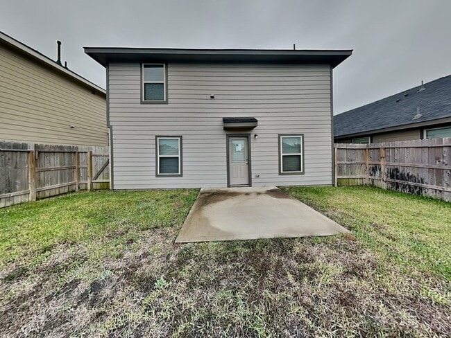 Building Photo - 24106 Mustang Run Dr