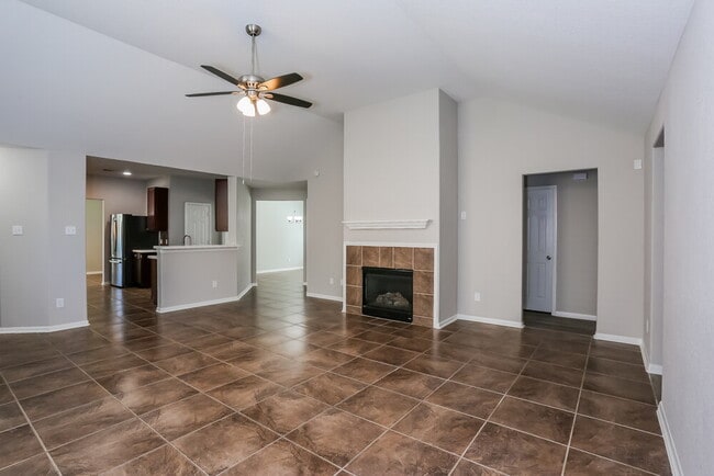 Photo - 5202 El Tigre Ln