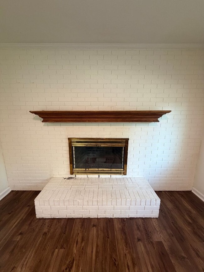 Photo - 2866 North Glen Drive, Columbus, OH — 2 Bed / 1 Bath — Fully Renovated!