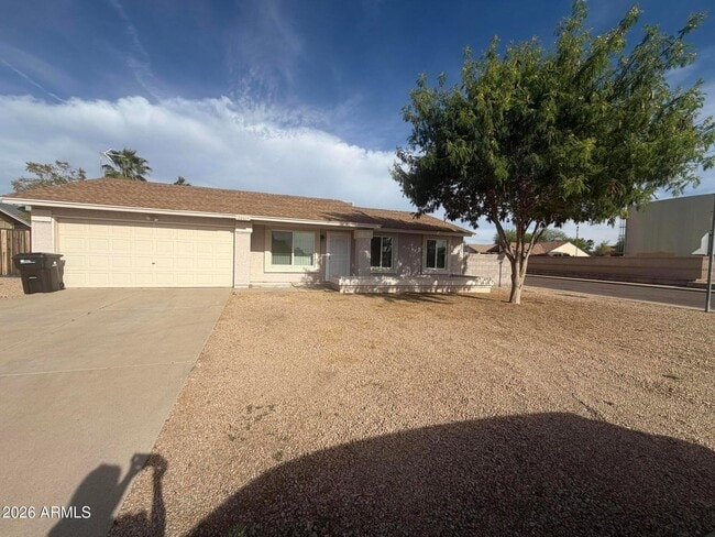 Building Photo - 20601 N 33rd Ave