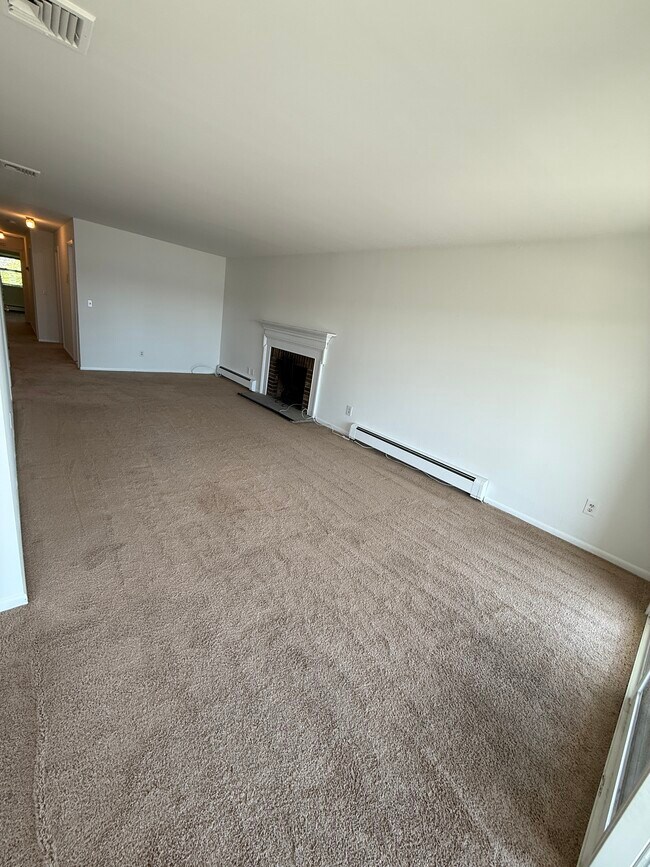 Photo - 1276 River Rd Unit 2