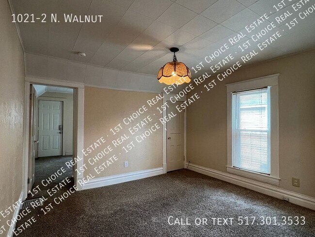 Photo - 1021-2 N. Walnut-