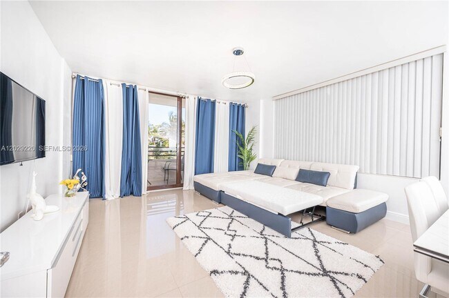 Photo - 3505 S Ocean Dr Unit 221