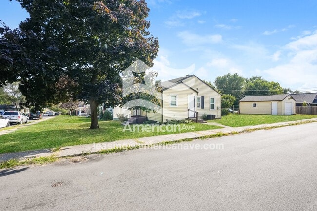 Photo - 1201 Clover St