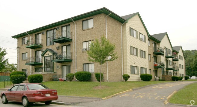 Photo - Royal Park Garden