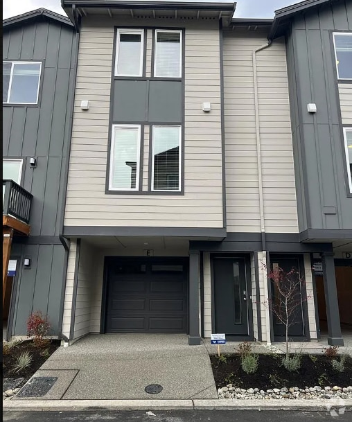 Building Photo - 9610 19th Ave SE Rental