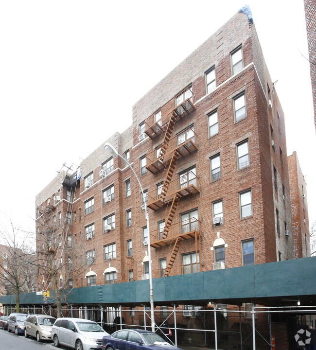 Primary Photo - 1901 Avenue N