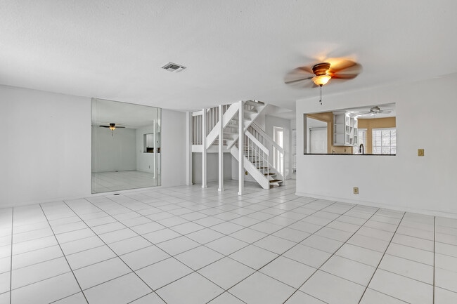 Photo - 604 Ocean Dunes Cir