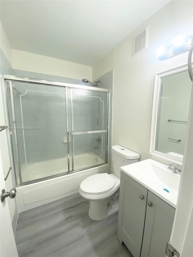 Photo - 5019 SW 123rd Ter