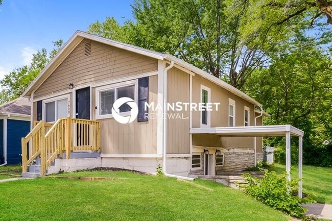 Photo - 3 Bedroom Pet-Friendly Home in Kansas City, MO with Main Street Renewal