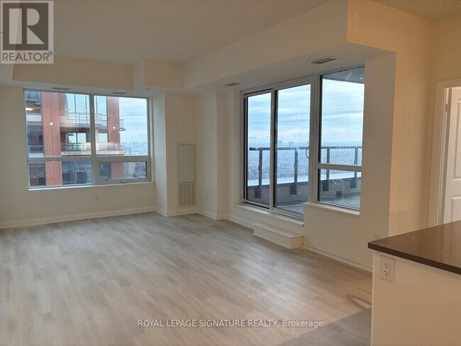Photo - 3270 Sheppard Ave E Unit Lph26