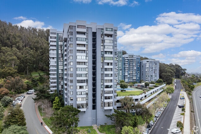Primary - Gateview at Albany Hill Condos