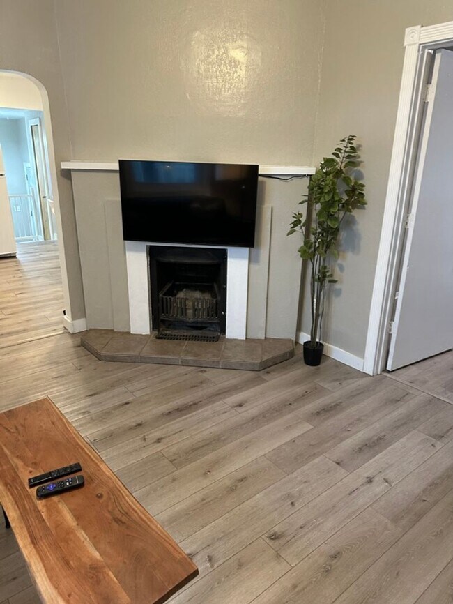 Photo - 2848 4th St Unit 1