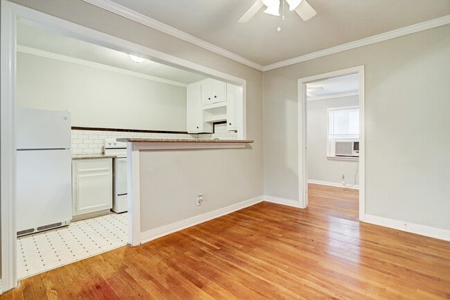 Photo - 2316 Hazard St