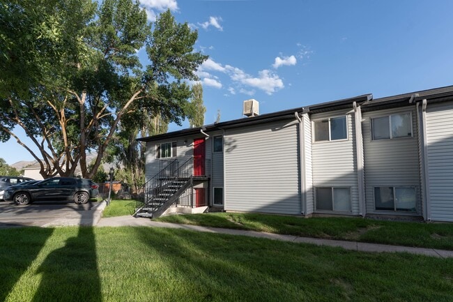 Photo - 870 W 530 S Unit 2