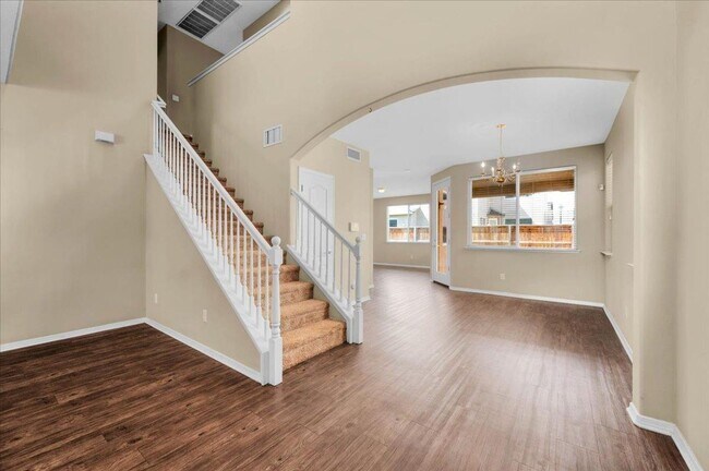 Photo - Spacious 4 Bedroom Home in North Clovis Gated Community
