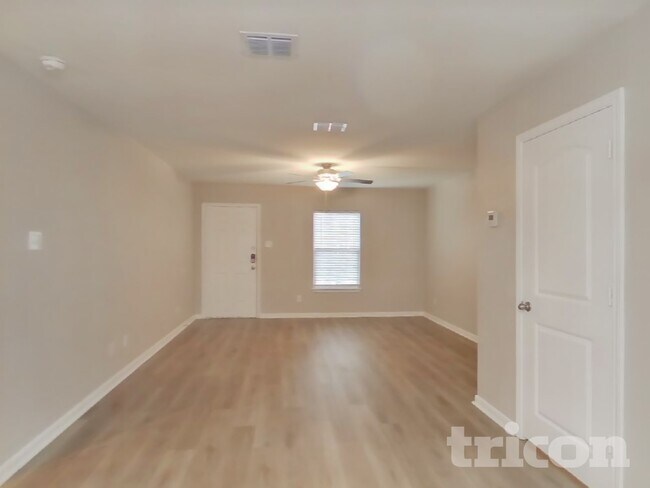 Photo - 11031 Chatham Ct