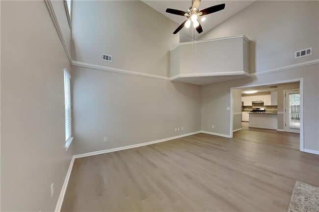 Photo - 3366 English Oaks Dr NW