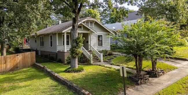 Photo - 4920 Lee Ave