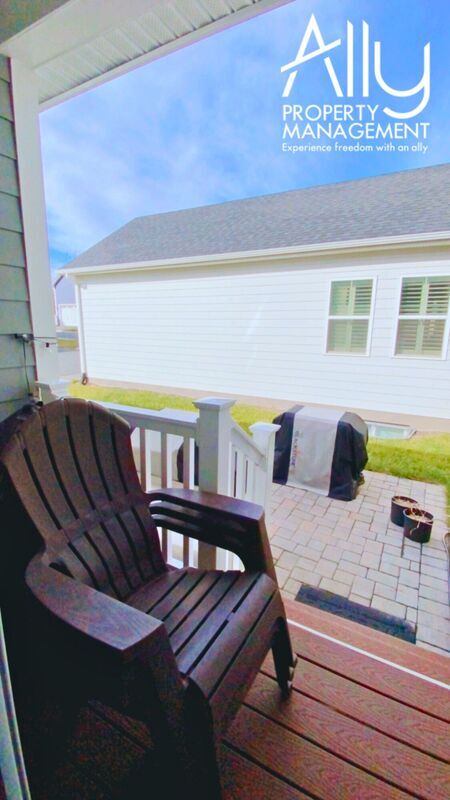 Photo - 3272 Village Park Ave