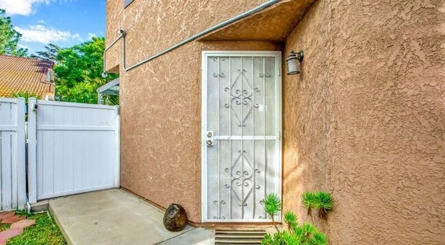 720 Matthisen Cir