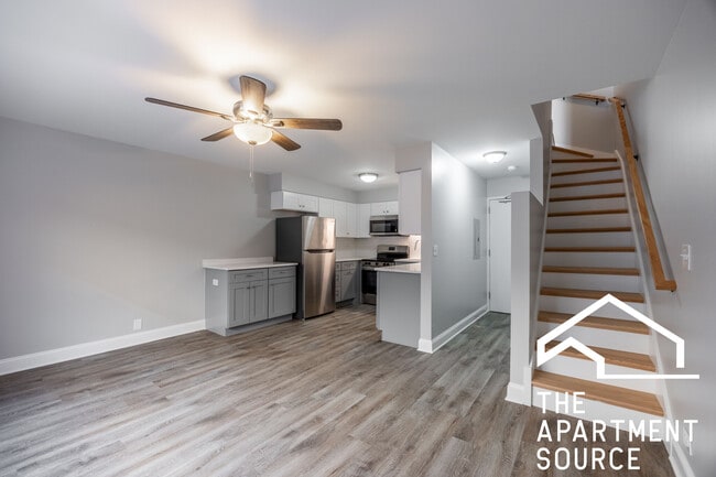 Building Photo - 752 W Gordon Ter