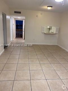 Building Photo - 1591 NE Miami Gardens Dr Unit 307 Rental