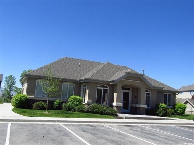 Photo - Condo Ready For You!