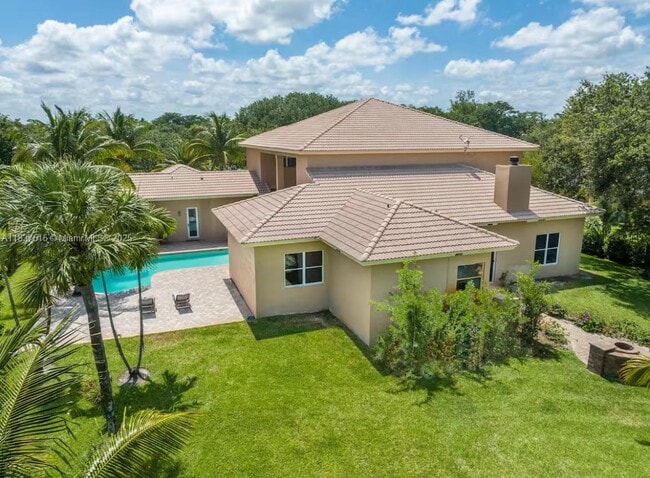 Photo - 5960 NW 79th Way House