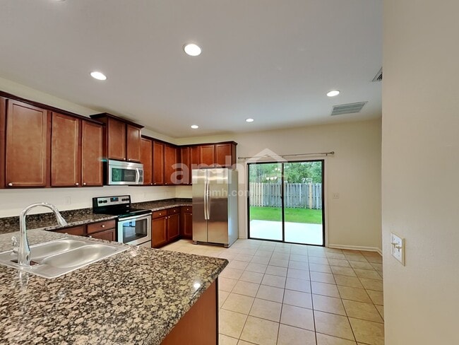 Photo - 235 Buck Run Way