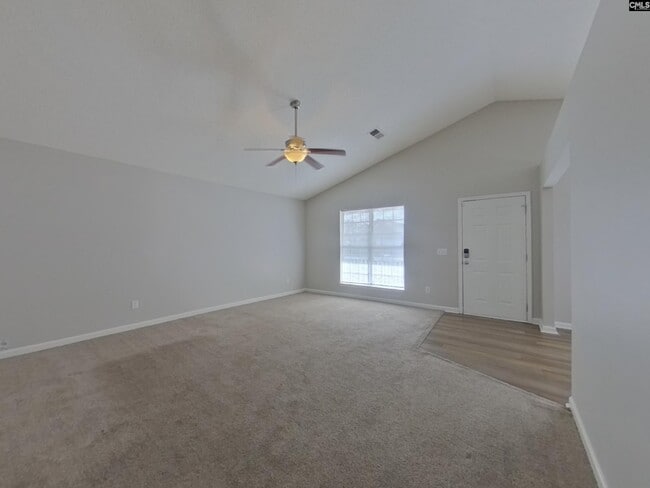 Photo - 337 White Gables Dr