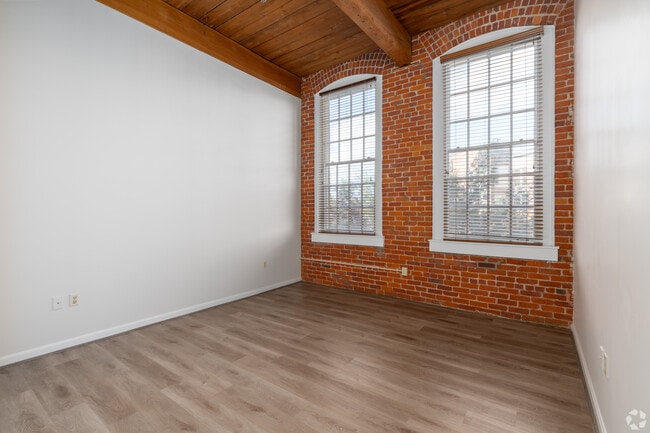 Master Bedroom - Dennison Bishop