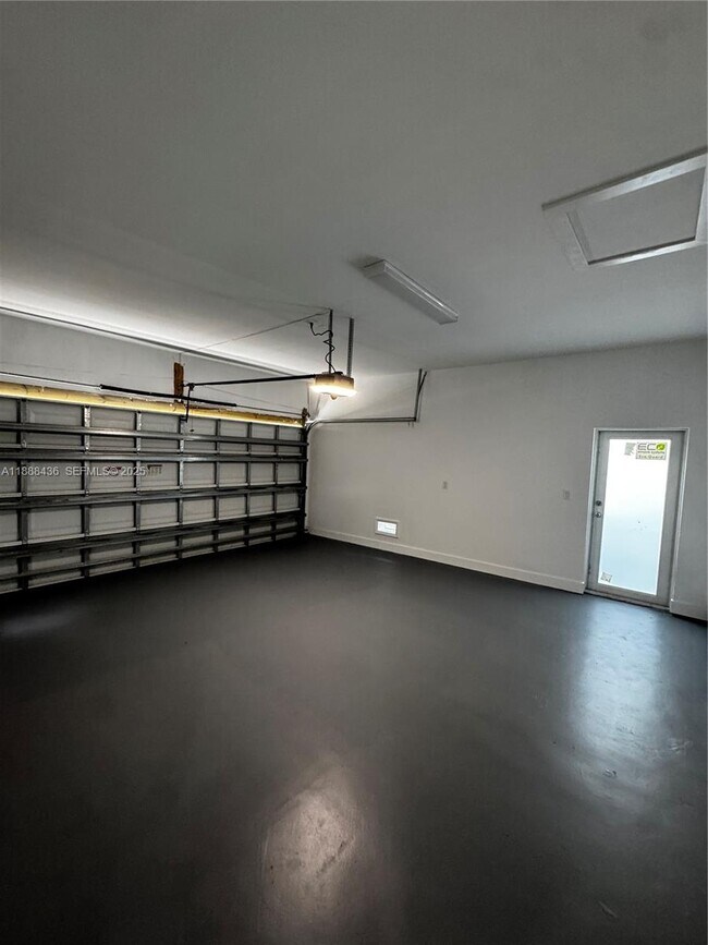 Photo - 2541 NW 9th St