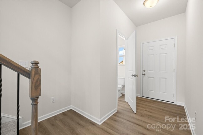 Photo - 1231 Langston Ln