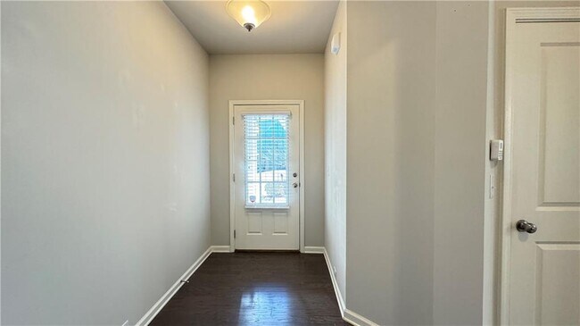 Photo - 1630 Brookmere Way