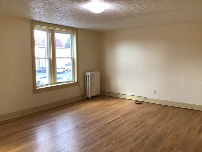 Photo - 87 W King St Unidad Apt B