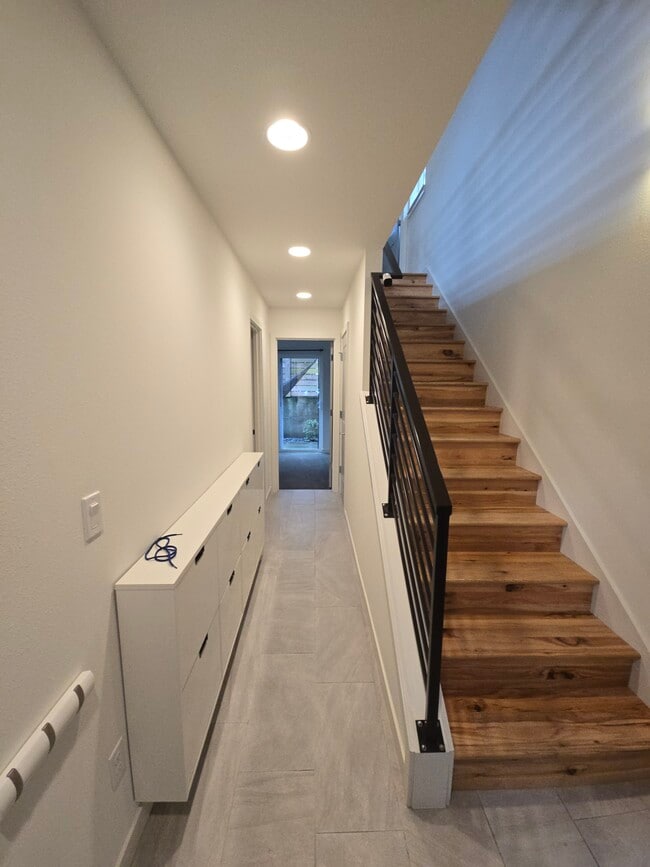 Photo - 2420B NW 61st St