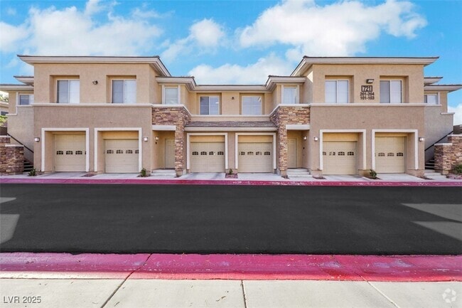 Building Photo - 721 Peachy Canyon Cir Unit 203 Rental