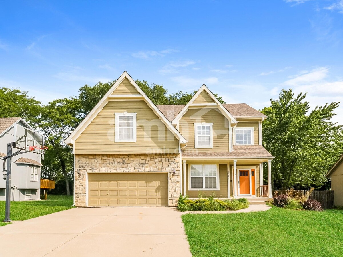 Photo - 2212 SW Morris Dr