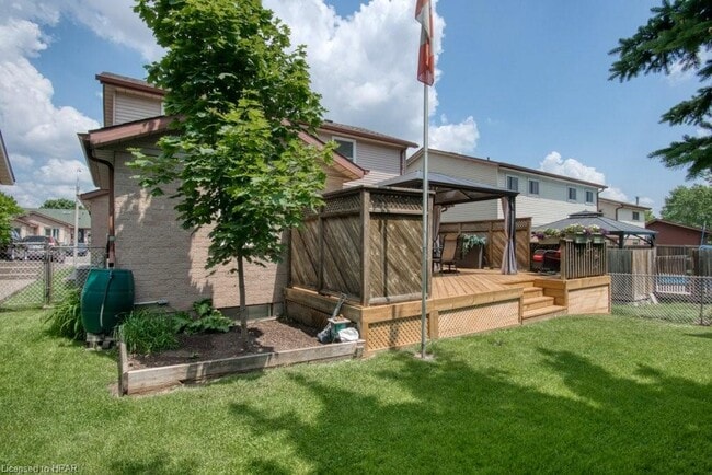 Building Photo - 48 Goundry Cres