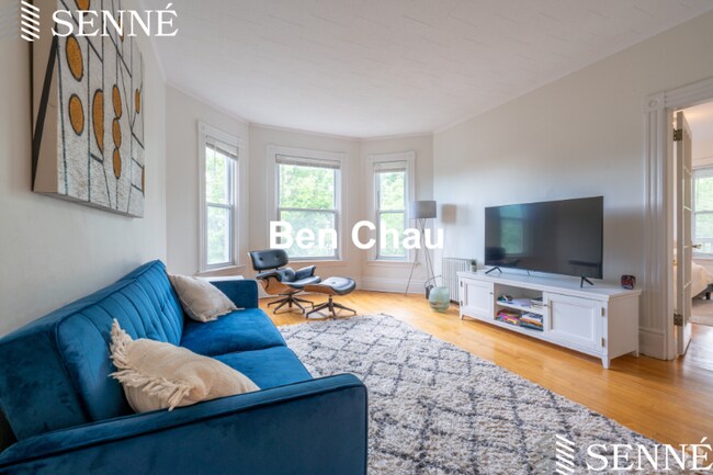 Building Photo - 128 Magazine St Rental