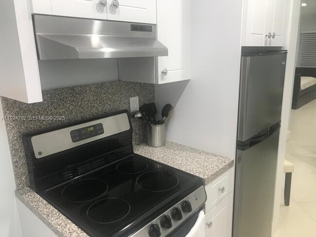 Photo - 7921 Abbott Ave Unit 5