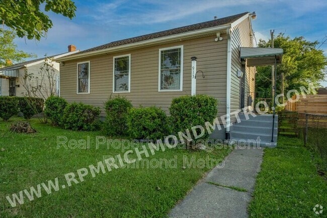 Building Photo - 913 E 15th St Rental