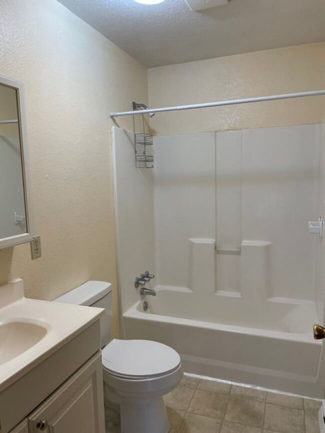 Photo - 420 9th Ave W Unit 420 9th Ave W #1