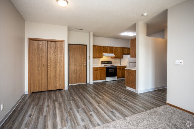 2BR, 2BA - Spruce/1,158 SF