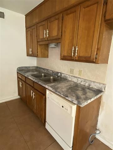 Photo - 136 Richard Ln