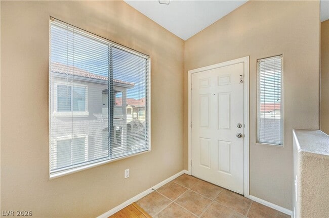Photo - 2305 W Horizon Ridge Pkwy Unidad 2423