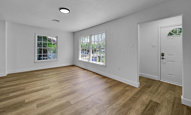 Photo - Beautifully maintained 2-bedroom, 1-bathroom house in Waco